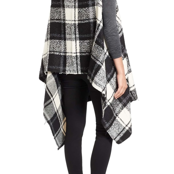 Plaid Vest/Shawl - Picture 3 of 3